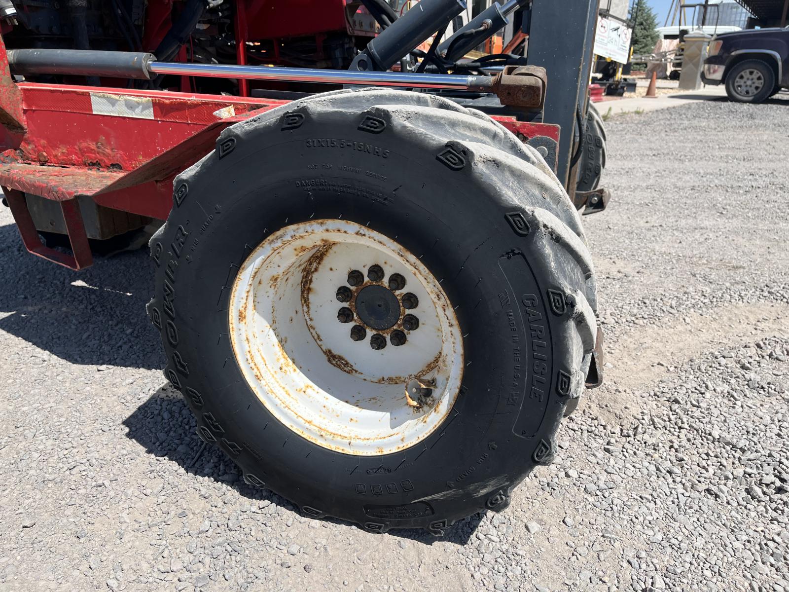 ./imagenes/INVOICE/2019/17233/MONTACARGAS MOFFETT M5500 (7).JPG